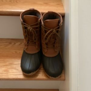 *BRAND NEW* women’s winter boots
